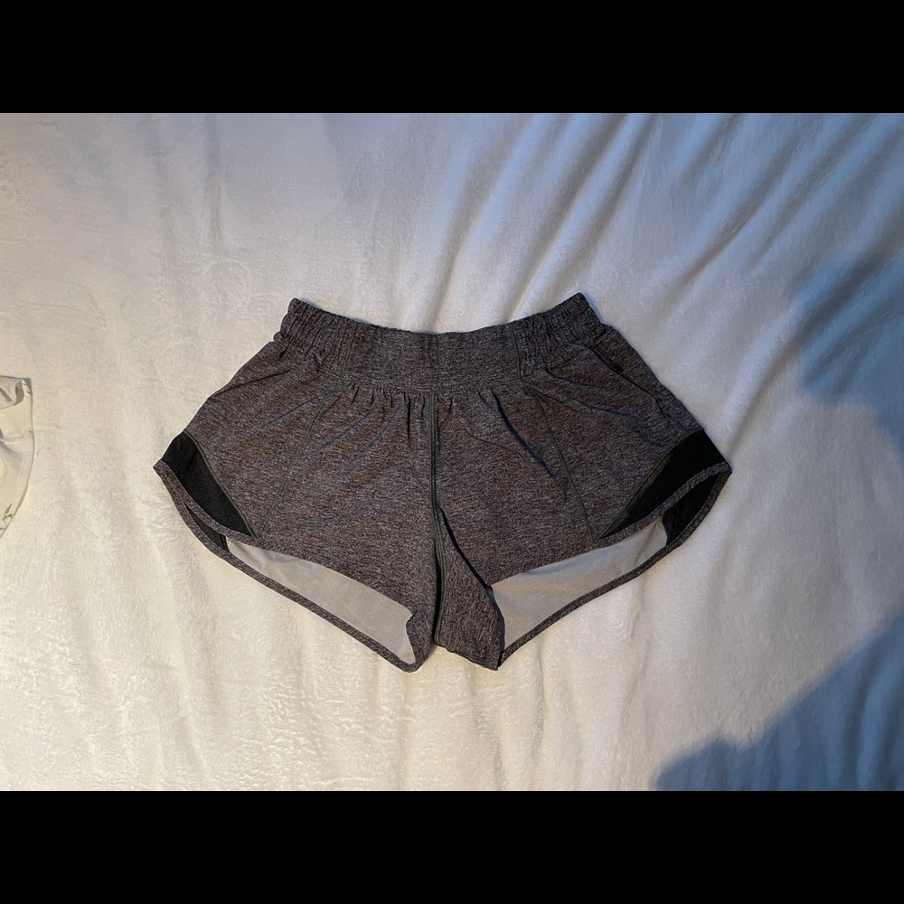 Lululemon Hotty Hot shorts